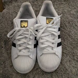 Women’s adidas size 8 1/2